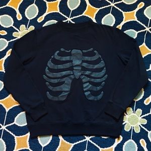 Shout House Sweatshirt Men’s Size Small
Black on black skeleton